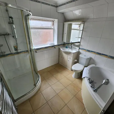 Gasthof Sheldon Shared House