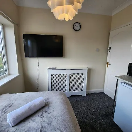 Sheldon Shared House *